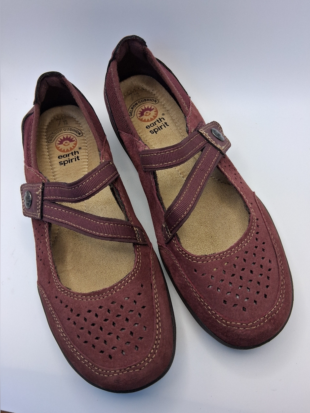 Earth Spirit Burgundy Leather Adjustable Mary Jane Flats With Arch Support 7.5